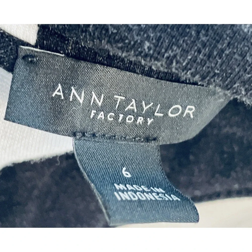 Ann Taylor‎ Black White  Polka Dot Stretch Knit Skater Skirt Size 6